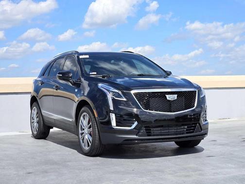 2025 Cadillac XT5 Sport