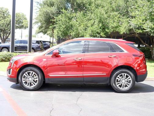 2022 Cadillac XT5 Premium Luxury
