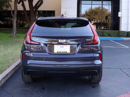 2024 Cadillac XT4 Luxury