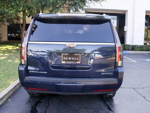 2019 Cadillac Escalade Platinum