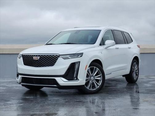 2025 Cadillac XT6 Premium Luxury FWD
