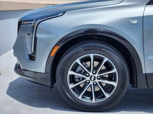 2025 Cadillac XT4 Sport