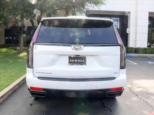 2022 Cadillac Escalade Sport Platinum