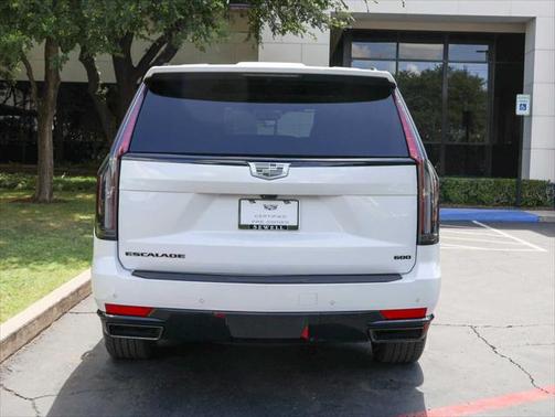 2023 Cadillac Escalade Sport