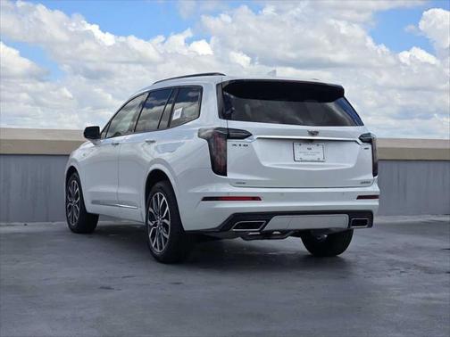 2025 Cadillac XT6 Sport AWD