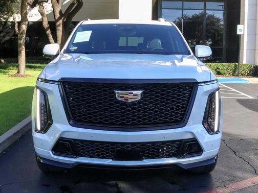 2025 Cadillac Escalade ESV V-Series