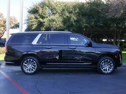 2023 Cadillac Escalade ESV Premium Luxury Platinum