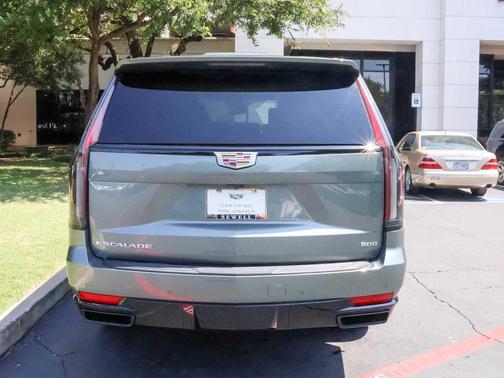 2024 Cadillac Escalade ESV Sport Platinum