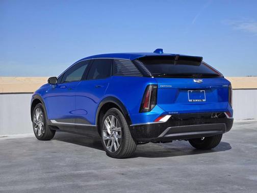 2026 Cadillac OPTIQ Luxury