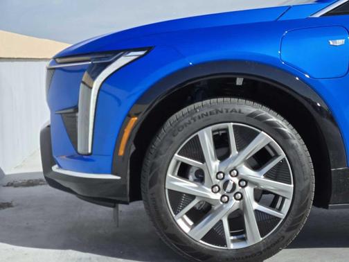 2026 Cadillac OPTIQ Luxury