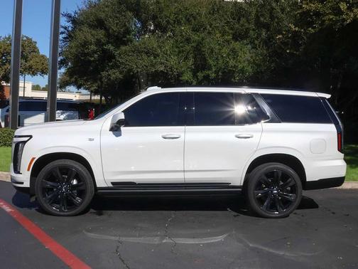 2025 Cadillac Escalade Sport