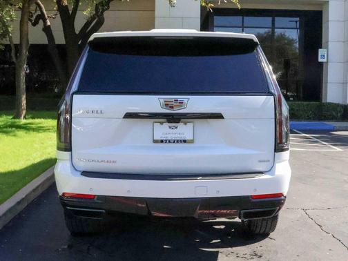 2025 Cadillac Escalade Sport