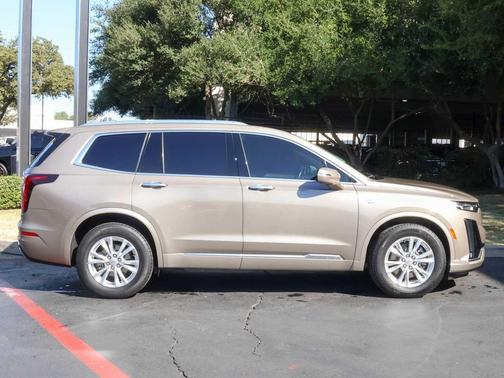 2023 Cadillac XT6 Luxury FWD