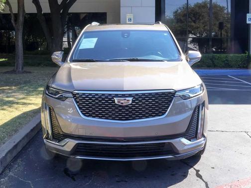 2023 Cadillac XT6 Luxury FWD