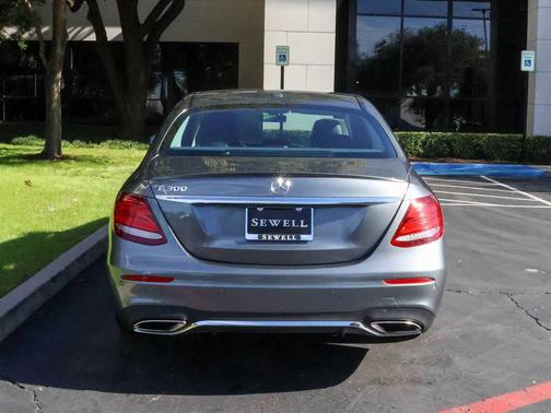 2018 Mercedes-Benz E-Class E 300