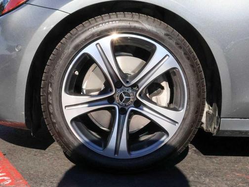 2018 Mercedes-Benz E-Class E 300