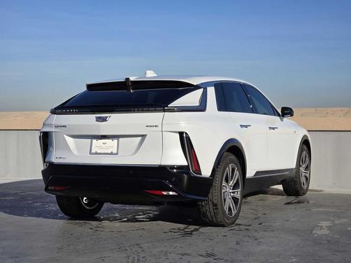 2026 Cadillac LYRIQ Luxury
