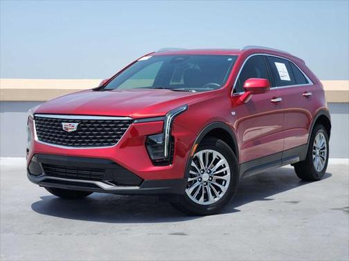 2025 Cadillac XT4 Premium Luxury