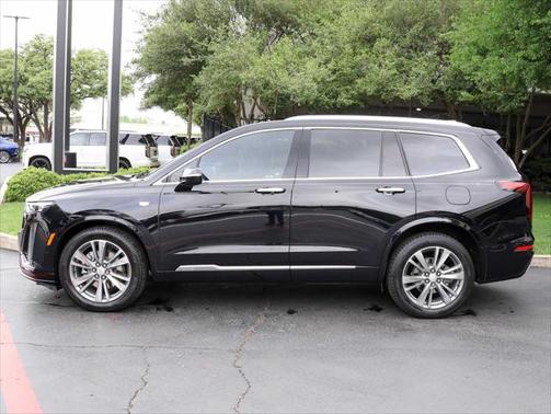 2022 Cadillac XT6 Premium Luxury AWD