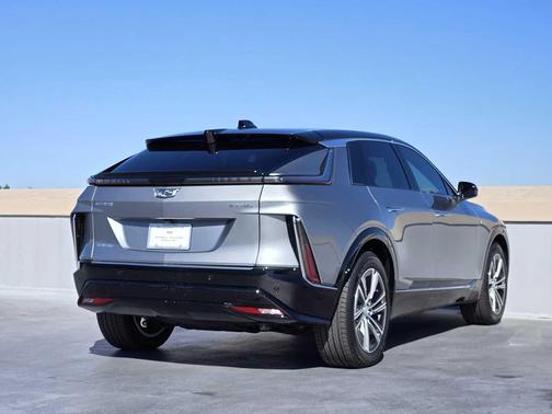 2025 Cadillac LYRIQ Luxury