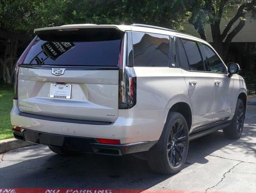 2022 Cadillac Escalade Sport Platinum