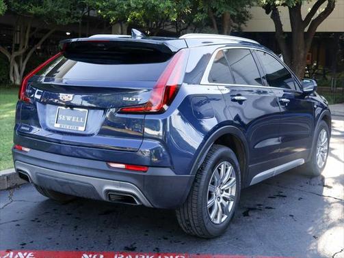 2019 Cadillac XT4 Premium Luxury