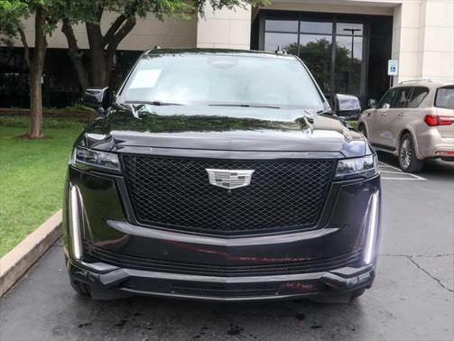 2022 Cadillac Escalade Sport