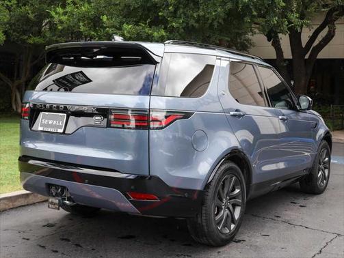 2022 Land Rover Discovery P360 S R-Dynamic