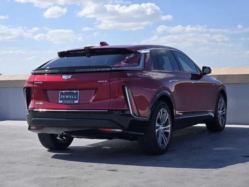 Radiant Red Tintcoat 2026 Cadillac LYRIQ Luxury