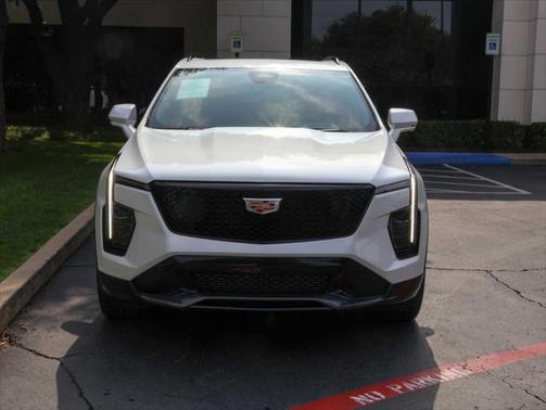 2024 Cadillac XT4 Sport
