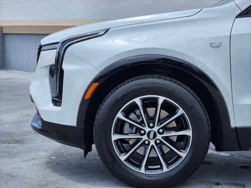2025 Cadillac XT4 Sport
