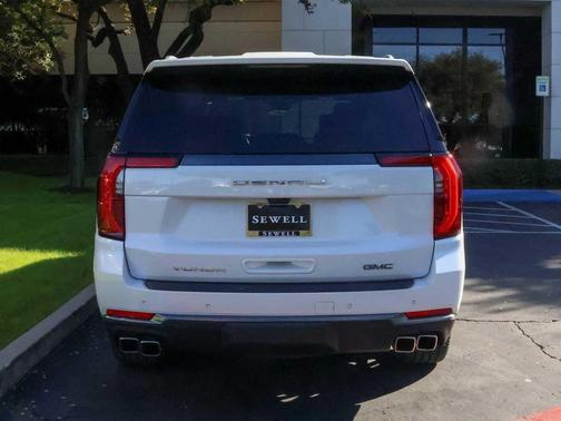 2025 GMC Yukon Denali Ultimate