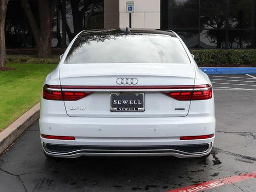 2023 Audi A8 L 55 TFSI quattro Tiptronic