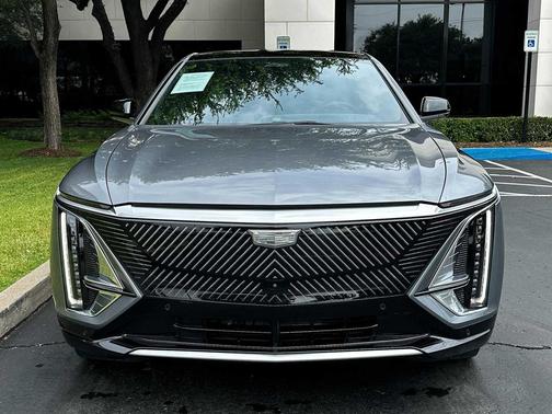 Satin Steel Metallic 2023 Cadillac LYRIQ Luxury