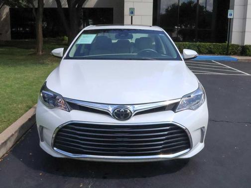 2017 Toyota Avalon XLE Premium