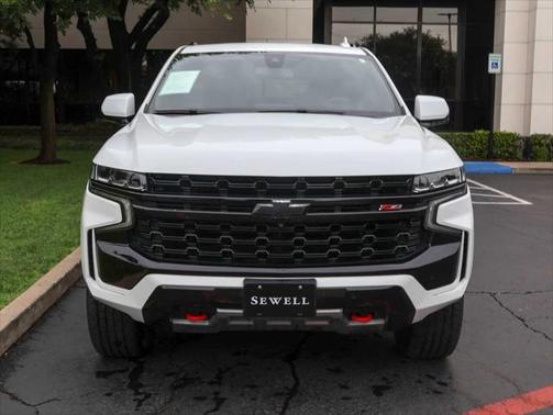 2022 Chevrolet Suburban 4WD Z71