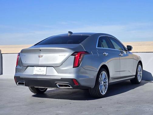 2025 Cadillac CT4 Premium Luxury RWD