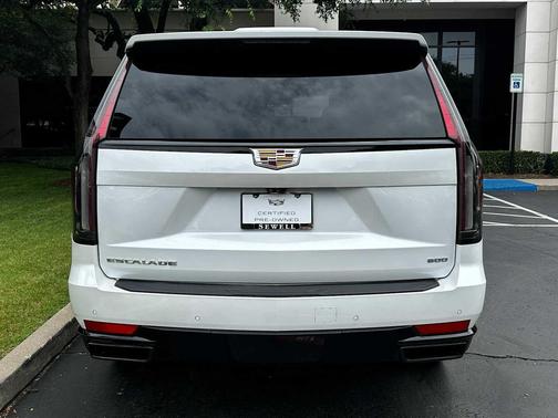 Crystal White Tricoat 2024 Cadillac Escalade Sport