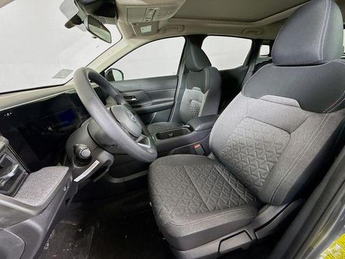Gun Metallic 2026 Nissan Kicks SV