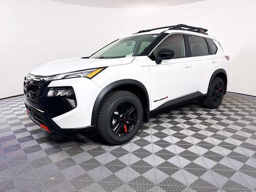 Everest White Pearl Tricoat 2026 Nissan Rogue Rock Creek