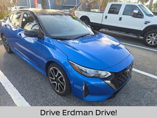 Electric Blue Metallic/Super Black 2025 Nissan Sentra SR