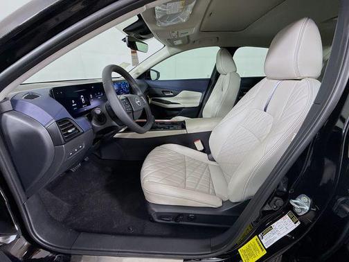 Super Black 2026 Nissan Sentra SL