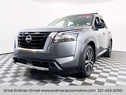 2024 Nissan Pathfinder Platinum
