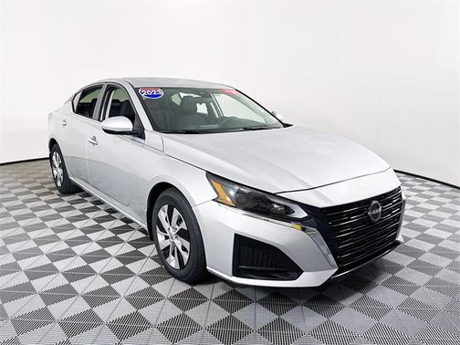 2023 Nissan Altima 2.5 S