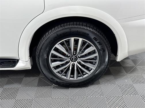 2022 Nissan Armada SV