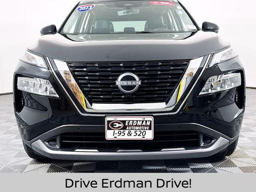 Black 2023 Nissan Rogue SL