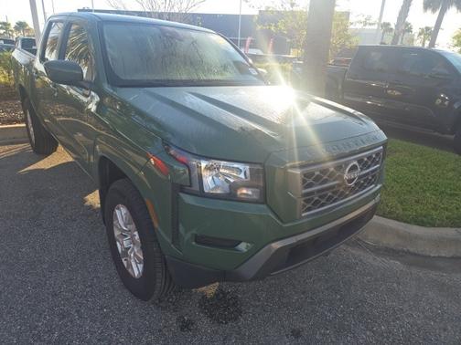 2023 Nissan Frontier SV