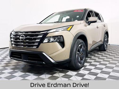 Baja Storm 2024 Nissan Rogue SV