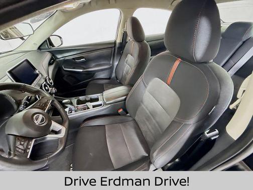 Super Black 2024 Nissan Sentra SR