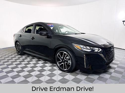 Super Black 2024 Nissan Sentra SR